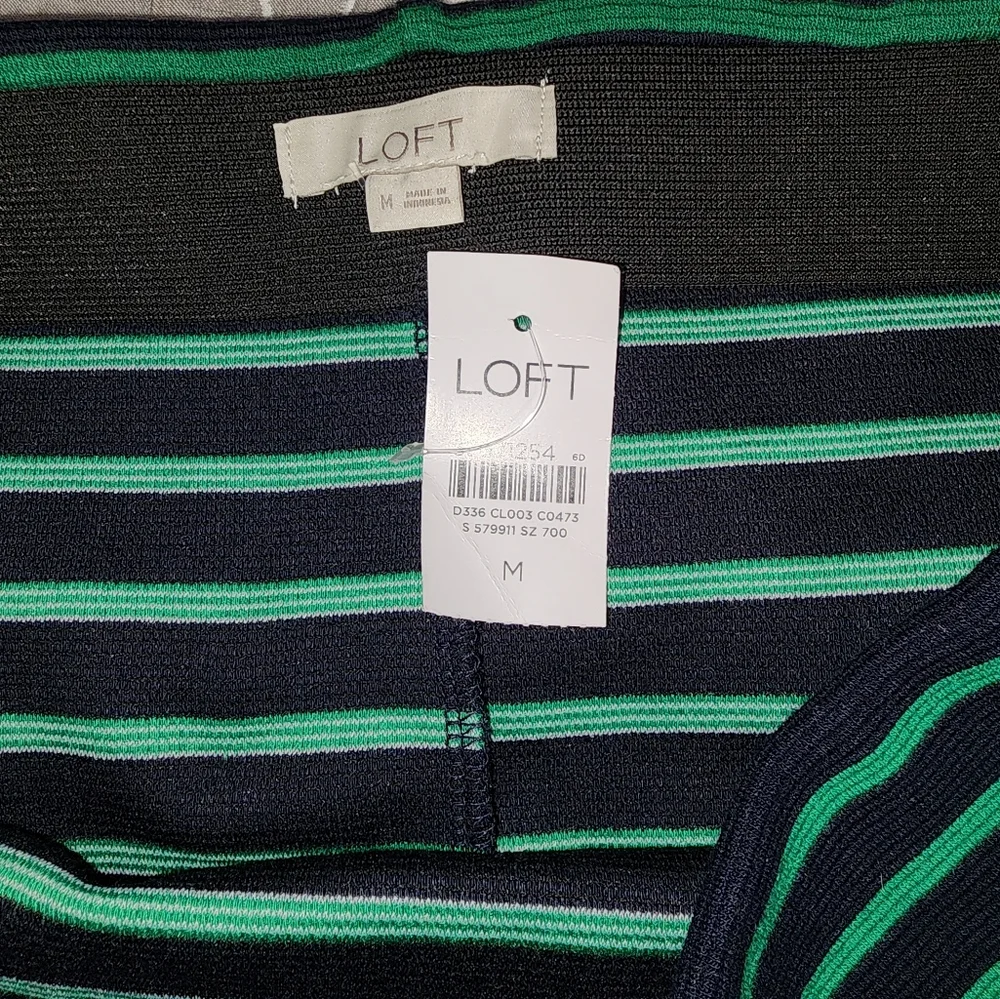 Loft midi skirt ( Donated ) - Picture 6 of 8